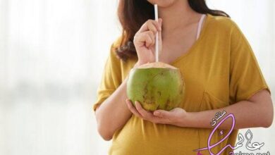 شرب ماء جوز الهند أثناء الحمل، هل هو خطير؟