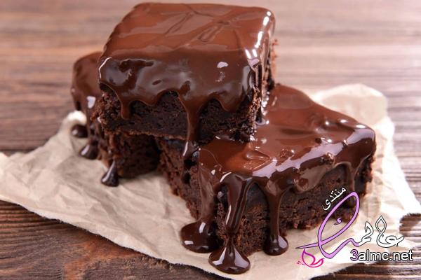 طريقة عمل الكيك بالشوكولاتة بالصوص